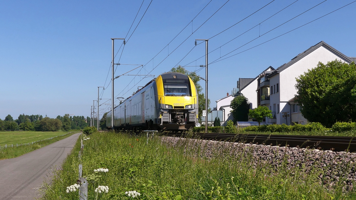 SNCB AM08 512 am 27.05.2020 in Rollingen/Mersch. (Jeanny)