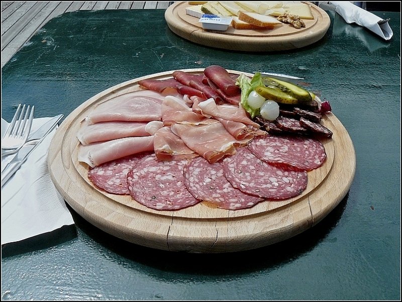 Oben am Niesen Kulm gibt es nicht nur sch�ne Aussichten auf die Landschaft. 29.07.08 (Hans)