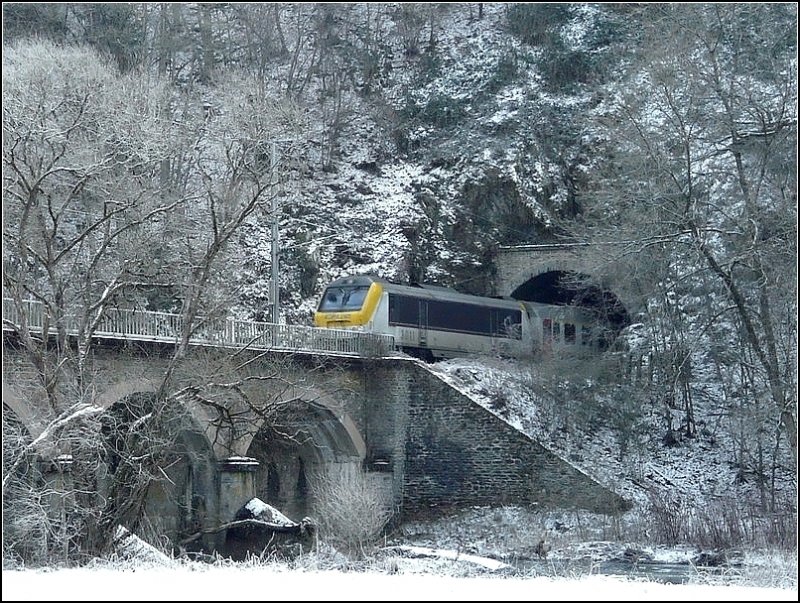 Sauerbr�cke zwischen 2 Tunnel in Michelau. 11.01.09 (Jeanny)