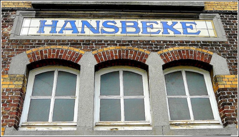 Sch�nes altes Bahnhofsschild aus Kacheln. 10.04.08 (Jeanny)