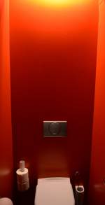 Edles stilles �rtchen in Rot im Vitra Design Museum in Weil am Rhein.