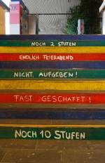   Wenn einem so langsam die Beine wehtun muntert es auf....
