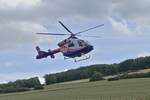 LX-HAR, Hubschrauber der Luxemburgischen Air Rescue bei der Landung auf einer Weide vor unserer Haust�r.