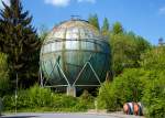   Der unter Denkmalschutz stehende genietete Kugel-Gasbehälter in Siegen am 10.05.2015.