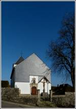 Auf einer Anh�he in Holler, einem der �ltesten D�rfer Luxemburgs, steht einer der beeindruckensten und sch�nsten Kirchen des Landes.