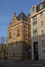 Geb�ude mit sch�ner Fassade in der Oberstadt der Stadt Luxemburg. 12.2025